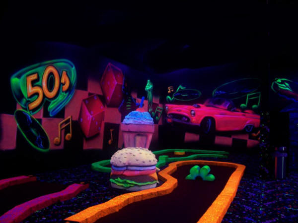 black light golf nashville